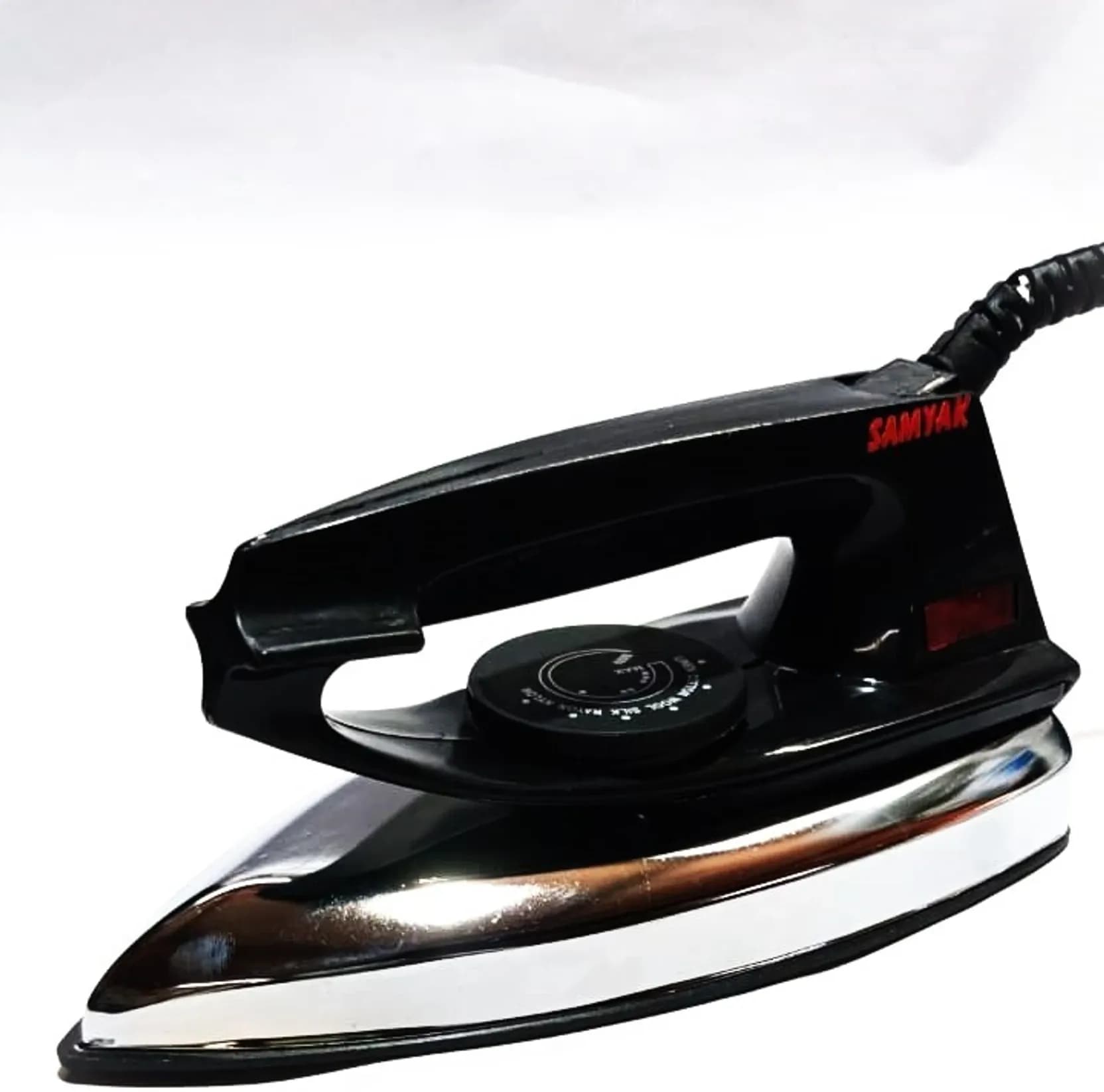 HARRODS BY HARRODS IRON 750 W DRY IRON(MULTICOLOR)- Harrods.webp