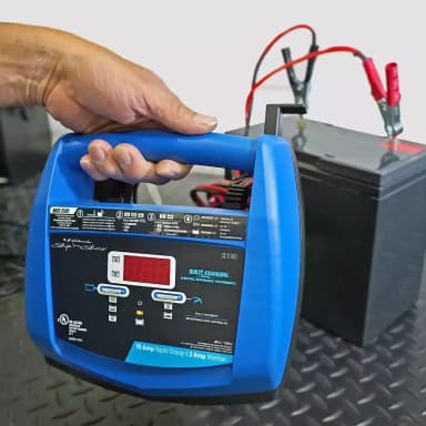 Schumacher SC1360 Fully Automatic Battery Charger